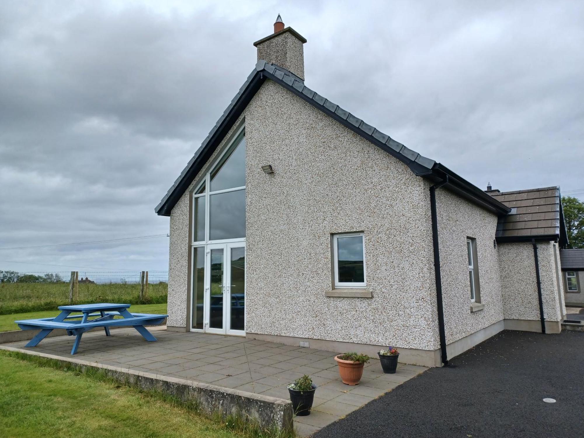 The Chalet At Corvally Portrush Bagian luar foto